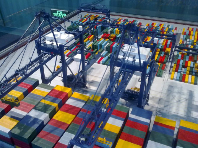 盘山县港口集装箱堆场